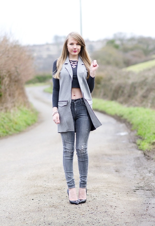 Outstanding Grey Jeans Outfit Ideas For Women