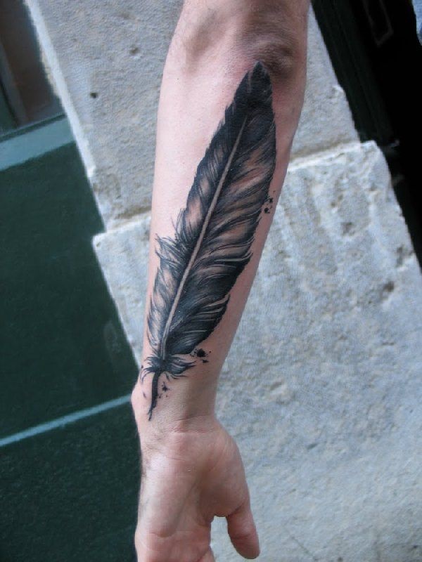 Small Eagle Tattoo Designs And Ideas For Men