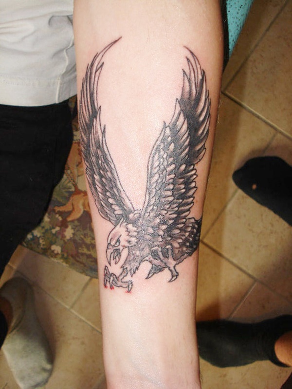 Small Eagle Tattoo Designs And Ideas For Men