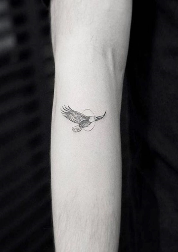 Small Eagle Tattoo Designs And Ideas For Men