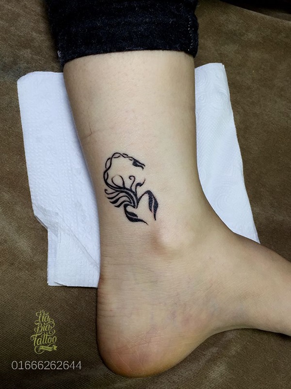 Stunning Scorpion Tattoo Designs For Men and Woman