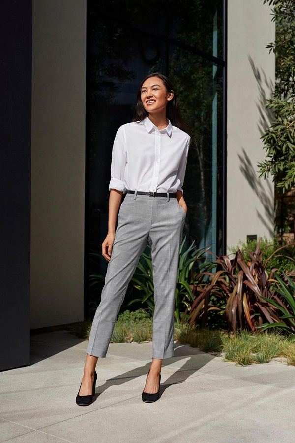 Professional Work Outfits Ideas For Women